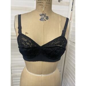 VTG 60s VANITY FAIR Black Pointy Bullet Opaque Lace Sheer Bra 34C Wireless